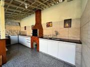Casa com 3 dormitórios à venda, 230 m² por R$ 750.000,00...
