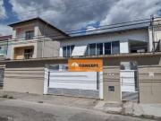 Casa com 3 dormitórios à venda, 230 m² por R$ 900.000,00...