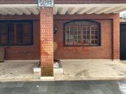 Casa com 3 dormitórios à venda, 230 m² por R$ 990.000,00...