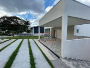 Casa com 3 dormitórios à venda, 231 m² por R$...