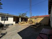 Casa com 3 dormitórios à venda, 232 m² por R$ 660.000,00...