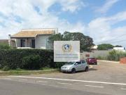 Casa com 3 dormitórios à venda, 233 m² por R$...