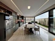 Casa com 3 dormitórios à venda, 233 m² por R$...