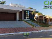 Casa com 3 dormitórios à venda, 233 m² por R$...