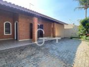 Casa com 3 dormitórios à venda, 233 m² por R$ 790.000,00...