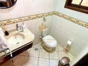 Casa com 3 dormitórios à venda, 234 m² por R$ 1.431.000,00