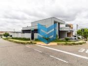 Casa com 3 dormitórios à venda, 234 m² por R$...