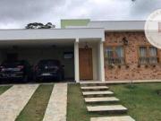 Casa com 3 dormitórios à venda, 235 m² por R$...