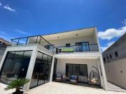 Casa com 3 dormitórios à venda, 235 m² por R$...