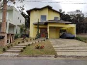Casa com 3 dormitórios à venda, 236 m² por R$...