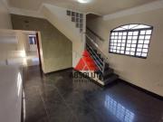 Casa com 3 dormitórios à venda, 236 m² por R$ 725.000,00...