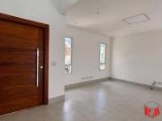 Casa com 3 dormitórios à venda, 238 m² por R$...