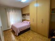 Casa com 3 dormitórios à venda, 240 m² por R$...