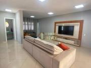 Casa com 3 dormitórios à venda, 240 m² por R$...