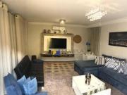 Casa com 3 dormitórios à venda, 240 m² por R$ 438.000...