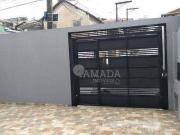 Casa com 3 dormitórios à venda, 240 m² por R$ 690.000,00...