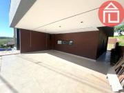 Casa com 3 dormitórios à venda, 242 m² por R$...