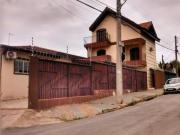 Casa com 3 dormitórios à venda, 242 m² por R$ 795.000,00...
