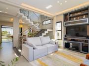 Casa com 3 dormitórios à venda, 243 m² por R$...