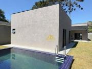 Casa com 3 quartos à venda, 245 m² por R$ 1.490.000...