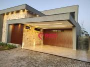 Casa com 3 dormitórios à venda, 245 m² por R$...
