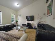 Casa com 3 dormitórios à venda, 246 m² por R$... Casa com 3 dormitórios à venda, 246 m² por R$...