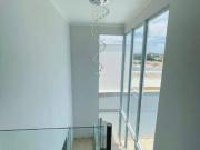 Casa com 3 dormitórios à venda, 246 m² por R$...