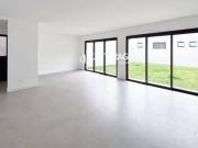 Casa com 3 dormitórios à venda, 248 m² por R$...