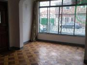 Casa com 3 dormitórios à venda, 248 m² por R$ 990.000,00...