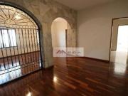 Casa com 3 dormitórios à venda, 250 m² por R$ 1.050.000...