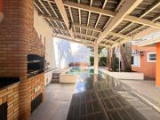 Casa com 3 dormitórios à venda, 250 m² por R$ 1.400.000...