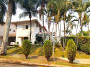 Casa com 3 dormitórios à venda, 250 m² por R$...
