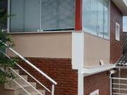 Casa com 3 dormitórios à venda, 250 m² por R$...