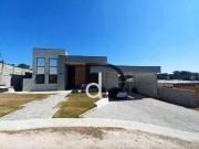 Casa com 3 dormitórios à venda, 250 m² por R$...