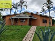 Casa com 3 dormitórios à venda, 250 m² por R$...