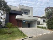 Casa com 3 dormitórios à venda, 250 m² por R$...