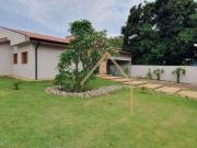 Casa com 3 dormitórios à venda, 250 m² por R$...