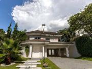 Casa com 3 dormitórios à venda, 250 m² por R$...