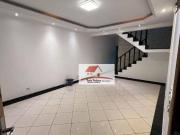 Casa com 3 dormitórios à venda, 250 m² por R$ 890.000...