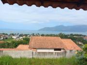 Casa com 3 dormitórios à venda, 250 m² por R$ 950.000,00...