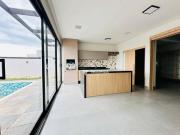 Casa com 3 dormitórios à venda, 251 m² por R$...