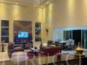 Casa com 3 dormitórios à venda, 252 m² por R$...