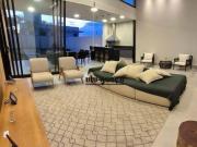 Casa com 3 dormitórios à venda, 252 m² por R$...