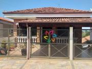 Casa com 3 dormitórios à venda, 253 m² por R$ 750.000,00...