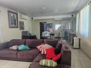 Casa com 3 dormitórios à venda, 253 m² por R$ 800.000...