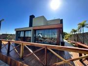 Casa com 3 dormitórios à venda, 258 m² por R$...