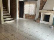 Casa com 3 dormitórios à venda, 259 m² por R$...