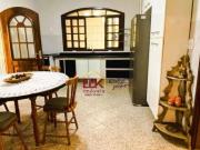 Casa com 3 dormitórios à venda, 259 m² por R$ 650.000,00...