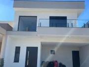 Casa com 3 dormitórios à venda, 260 m² por R$...