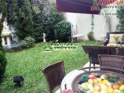 Casa com 3 dormitórios à venda, 260 m² por R$...